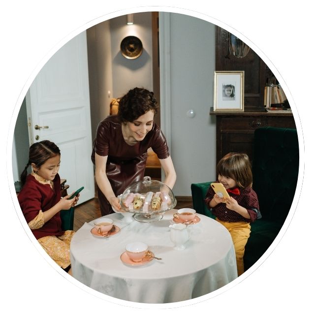 English Speaking Housekeeper in Istanbul
